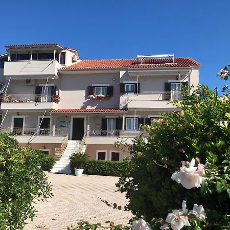 Aparthotel Bella Vista And Lixouri