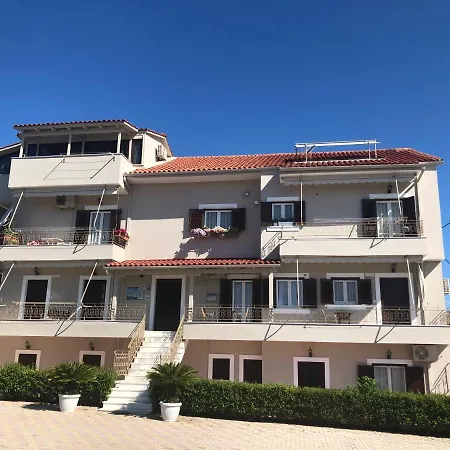 Bella Vista And 3* ليكسوري